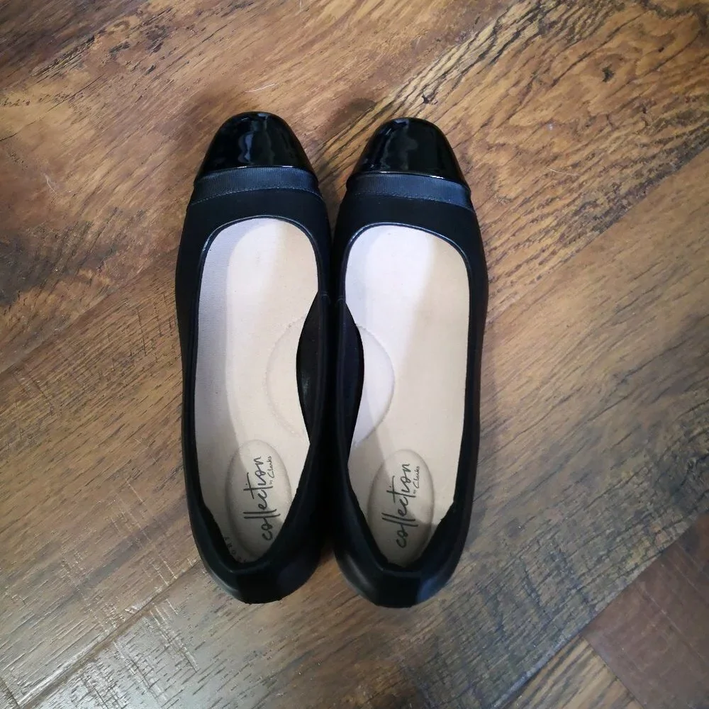 Clarks Juliet Monte Flat Size 9.5‎